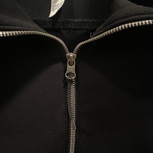 SPANX AirEssentials® Half Zip - Picture 5 of 6